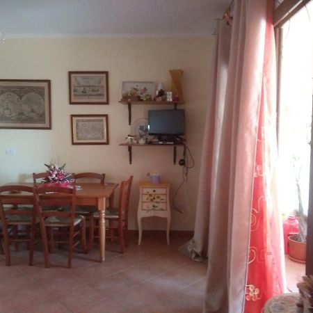 Appartamento Borgo La Vigna Trinità dʼAgultu Екстериор снимка